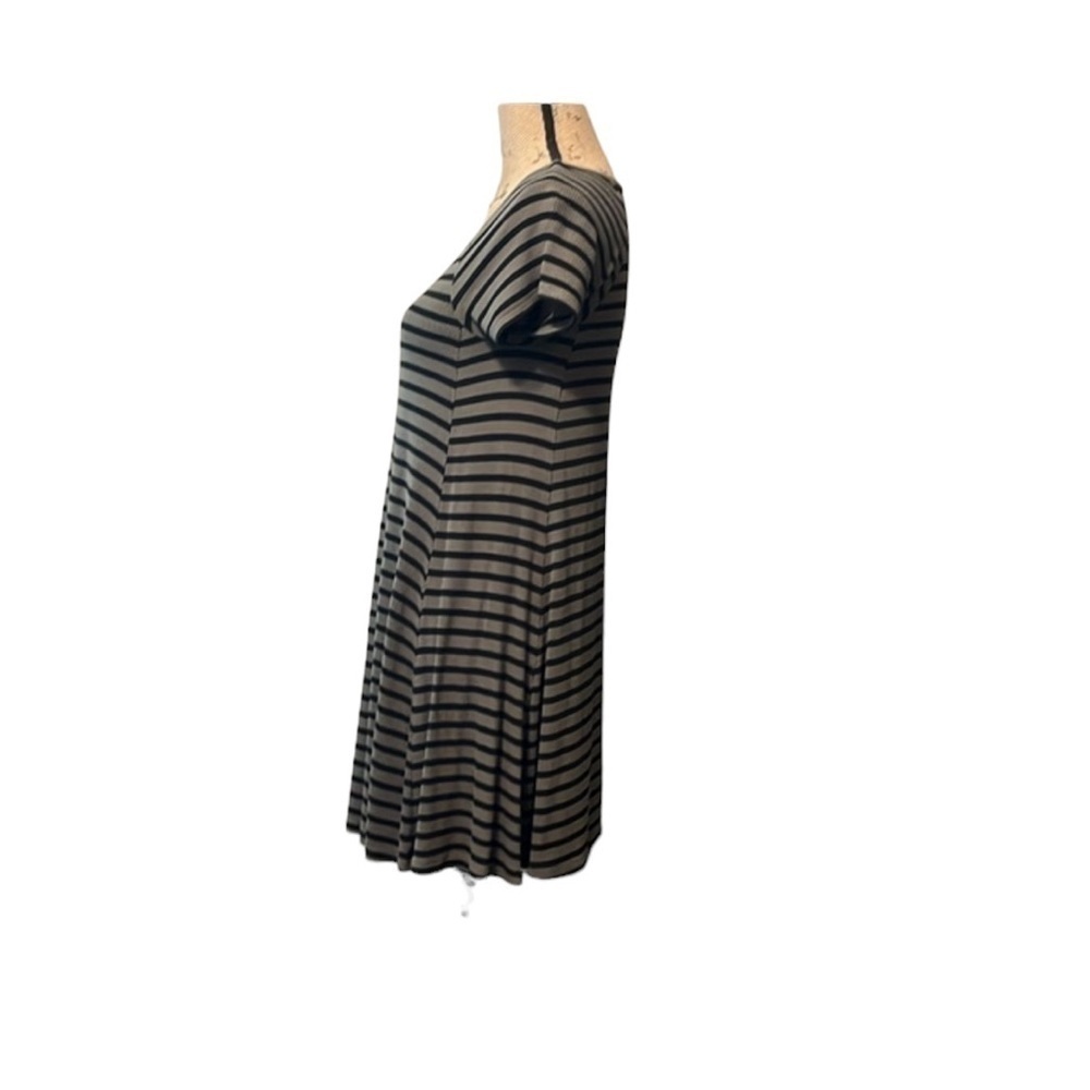 Olive & black striped ribbed Old Navy dress size XS - Picture 2 of 5